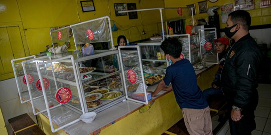 Puluhan Ribu Warteg Terancam Gulung Tikar Akibat Covid-19