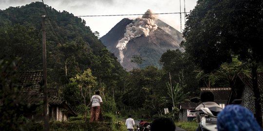 Merapi Erupsi, Pemkab Klaten Imbau Warga di KRB III Turun ke Pengungsian