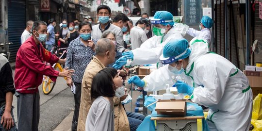 China Gelar Tes Usap Covid-19 Lewat Anus, Tempat Virus Bertahan Lebih Lama