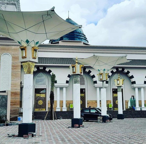 masjid ar rahman kota blitar jawa timur