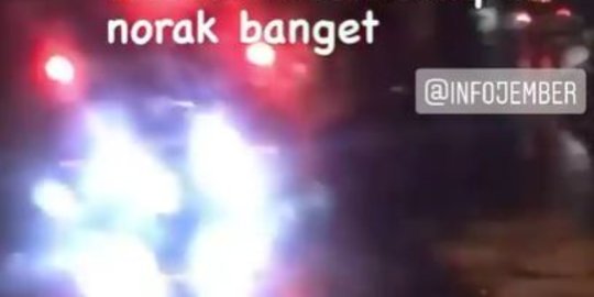 Bikin Geram, Ini Fakta Mobil Penuh Lampu Kerlap-kerlip Melaju di Jalan Jember