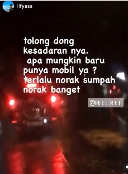 mobil modifikasi dengan lampu kerlap kerlip di jember