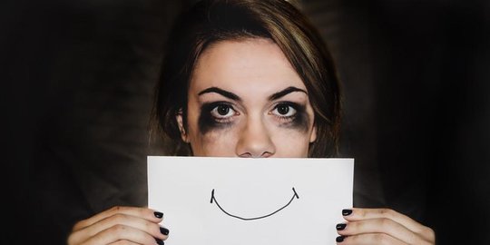 8 Gejala yang Ditunjukkan oleh Mereka yang Memiliki Gangguan Bipolar