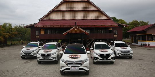 Guru SMK se-Yogyakarta Dapat Pelatihan Teknologi Otomotif Terkini Daihatsu