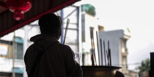 Vihara Dharma Bakti Tutup di Malam Imlek