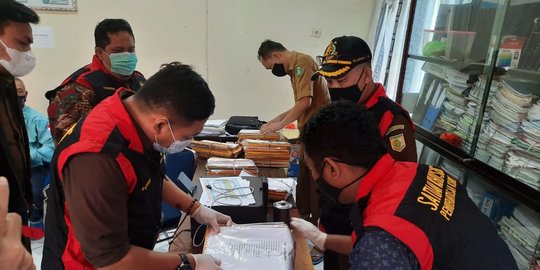 Usut Dugaan Korupsi Dana Bergulir Rp 7 Miliar, Kejari Parepare Geledah 2 Lokasi