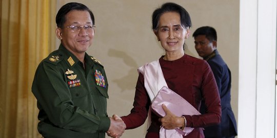 Ini Min Aung Hlaing, Jenderal yang Bantai Rohingya dan Kudeta Aung San Suu Kyi