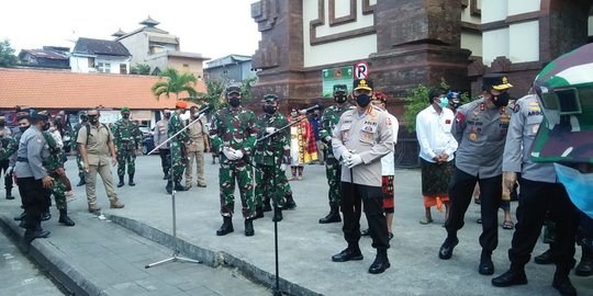 Datangi 2 Pasar di Bali, Panglima TNI dan Kapolri minta Warga Taat Protokol Kesehatan