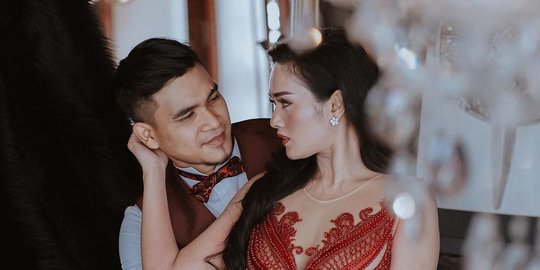 Resmi Ajukan Gugat Cerai, Ini 5 Momen Kebersamaan Maell Lee dan Istri yang Romantis