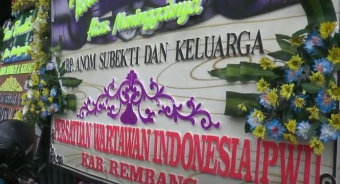 pembunuhan satu keluarga di rembang