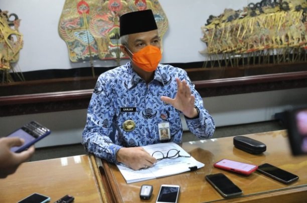 gubernur jateng ganjar pranowo