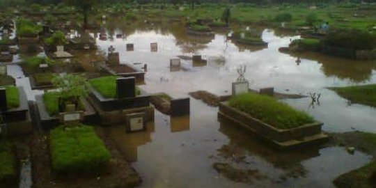 Hujan Lebat, TPU Karet Bivak Tergenang