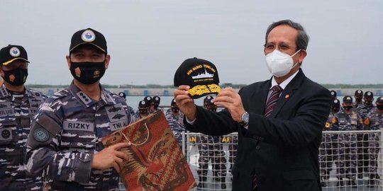 KRI Bung Tomo Singgah di Sri Langka dalam Perjalanan Menuju Pakistan