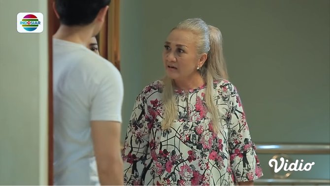 puluhan tahun berkarier ini judul suara hari istri yang dibintangi yatie surachman