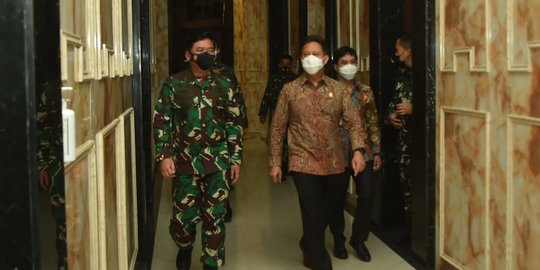 Menkes: Perlu Kerjasama TNI-Polri Tekan Laju Penyebaran Covid-19