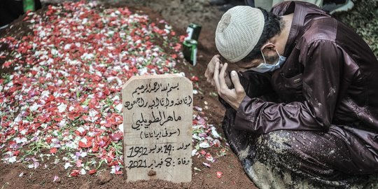 Ustaz Maaher Dikebumikan Bersebelahan dengan Makam Syekh Ali Jaber