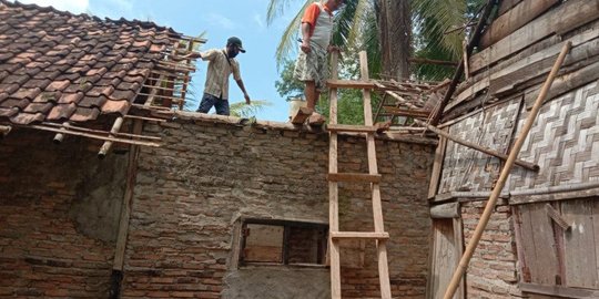 58 Rumah Warga di Lampung Timur Rusak Diterpa Angin Kencang
