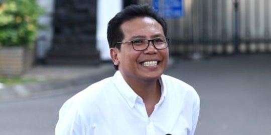 Jubir Presiden: Publik Harus Bedakan Mana Kritikan dan Hoaks