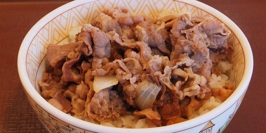 Resep Gyudon, Beef Rice Bowl ala Jepang Seenak Yoshinoya