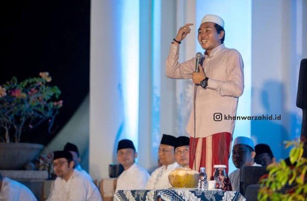 kiai anwar zahid bojonegoro jawa timur