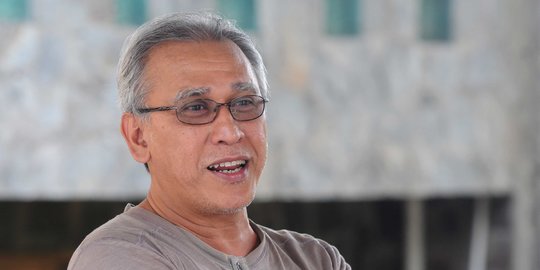Ditantang Netizen Kritik Pemerintah, Iwan Fals: Berani Asal Angkat Dulu Gue Jadi DPR