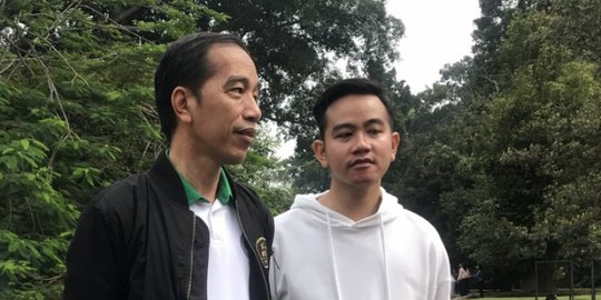 Demokrat Duga Jokowi Sedang Persiapkan Gibran untuk Pilgub DKI 2024