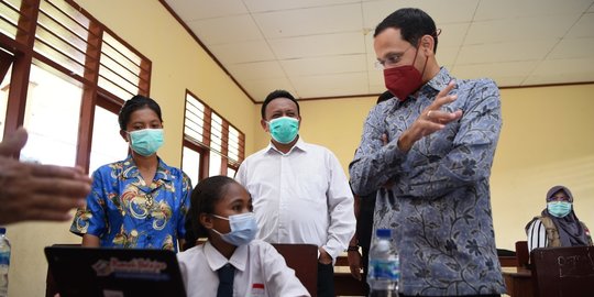 Mendikbud Nadiem Dorong Transformasi Pendidikan di Papua Barat