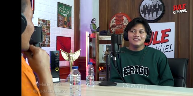 Curhat Dengan Sule Rizky Febian Blak Blakan Soal Kisah Asmara Merdeka Com Curhat Dengan Sule Rizky Febian Blak Blakan Soal Kisah Asmara Merdeka Com