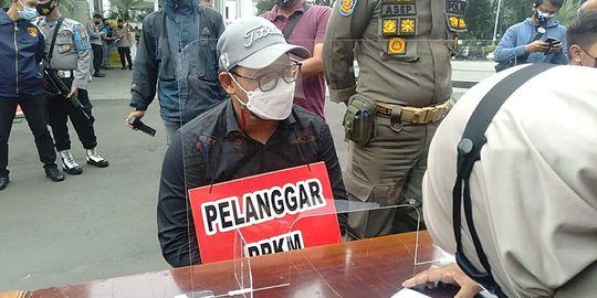 Pengendara Moge Terobos Ganjil Genap di Bogor Ditangkap