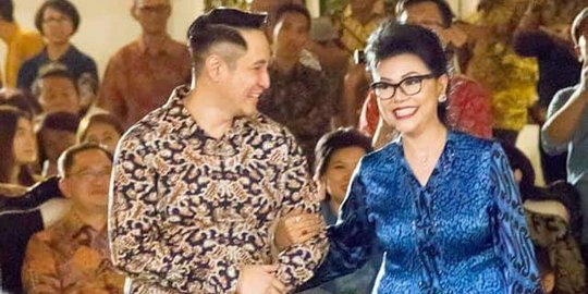 Potret GKR Timoer Putri Raja Solo Gandeng Tangan Paundrakarna Cucu Soekarno