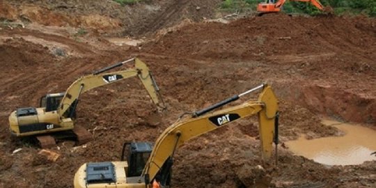 4 Warga Korban Tanah Longsor di Nganjuk Ditemukan, 2 Meninggal Dunia, 16 Masih Dicari