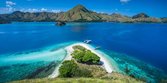 Trenggono-Sandiaga Sepakat Kembangkan Wisata Bahari Indonesia