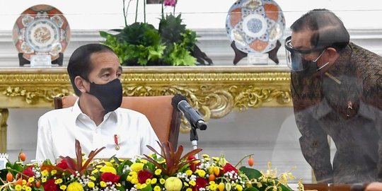 Sepak Terjang UU ITE yang Bikin Gerah Jokowi