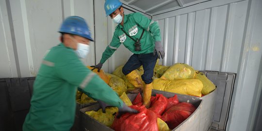 Wali Kota Bakal Tegur Rumah Sakit di Bandar Lampung Buang Limbah Beracun ke TPA