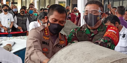 Polres Depok Musnahkan 258 Kg Sabu Selundupan dari Malaysia