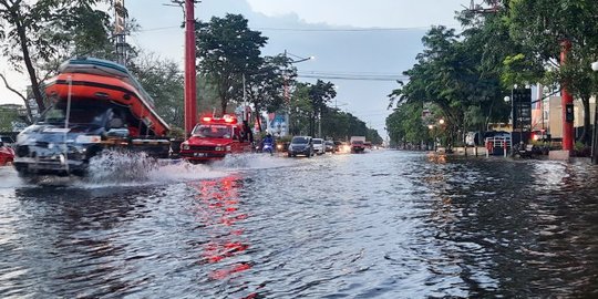 Banjir Jadi Penyebab Utama Kasus Covid-19 di Banjarmasin Naik