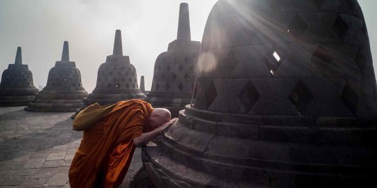 Menko PMK: Candi Borobudur Tidak Termasuk 4 Tempat Disucikan dalam Kitab Agama Buddha