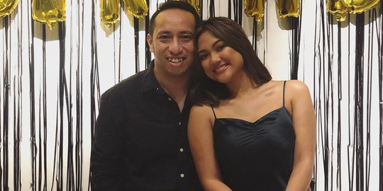 Sudah Go Public, Intip 5 Momen Kebersamaan Marion Jola dan Dennis Talakua