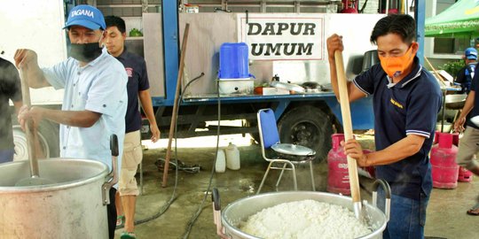 Dapur Umum di Sulbar yang Setiap Hari Siapkan 4.000 Nasi Bungkus untuk Korban Gempa