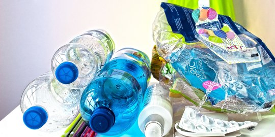 Indonesia Masuk 10 Negara ASEAN Penyumbang Sampah Plastik ke Laut