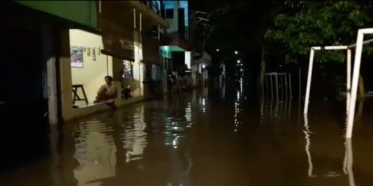 Cerita Warga Kampung Makassar, Daerah Langganan Banjir, Terparah 2014-2020