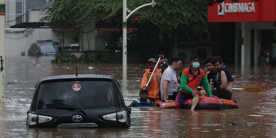 Jalan Kemang Raya Terendam Banjir