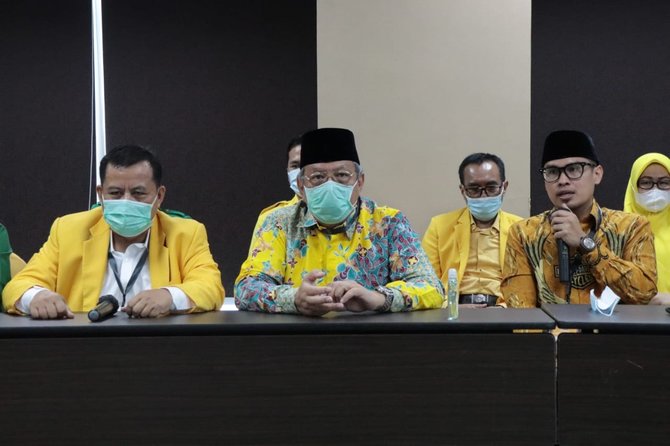 pleno penetapan pasangan calon terpilih wali kota tangsel