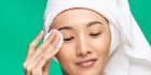 4 Masalah yang Bisa Muncul ketika Tidak Membersihkan Make Up Sebelum Tidur