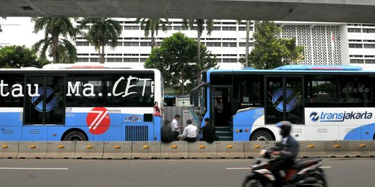 Banjir Surut, Transjakarta Beroperasi Normal