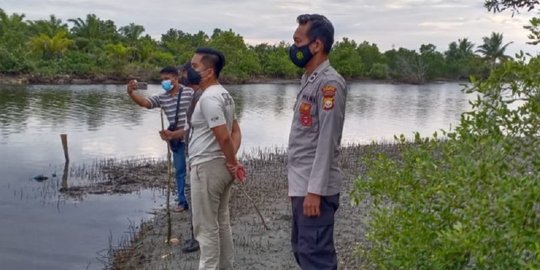 Mayat Pria Ditemukan Warga sedang Memancing di Pinggir Sungai Kampung Bahari