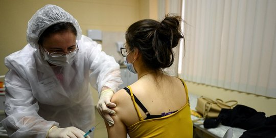 Penelitian: Orang yang Pernah Terinfeksi Covid-19 Cukup Disuntik Satu Dosis Vaksin