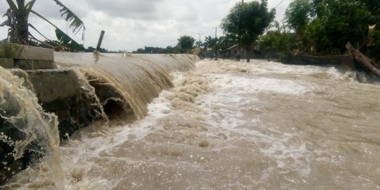 Ridwan Kamil Sebut Ada 4 Desa Terdampak Tanggul Sungai Citarum Jebol