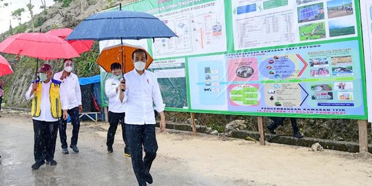 PKS: Harusnya Istana Bisa Antisipasi Potensi Kerumunan saat Kunker Jokowi