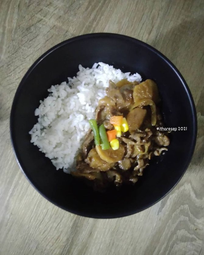 10 resep rice bowl berbagai bahan lezat dan mudah dibuat